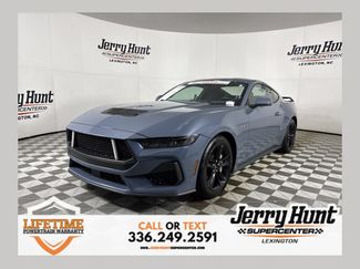Used 2025 Ford Mustang GT RWD video 1