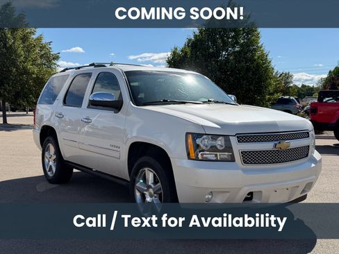 Used 2013 Chevrolet Tahoe LTZ AWD/4WD image 4