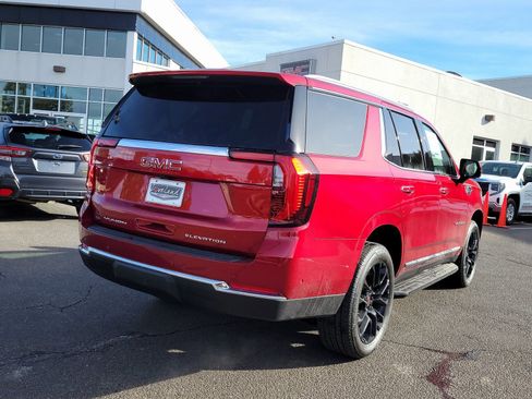 New 2026 GMC Yukon Elevation AWD/4WD image 3