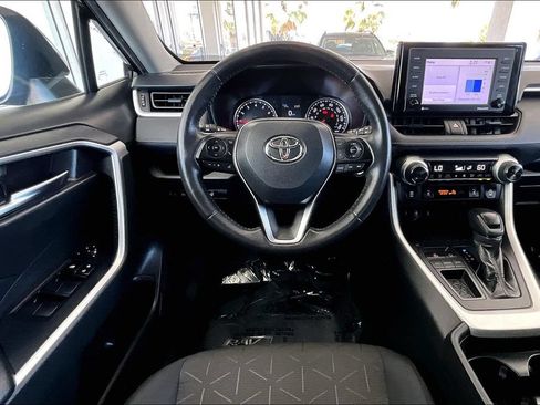 Used 2021 Toyota RAV4 XLE w/ XLE Grade Weather Package FWD image 8