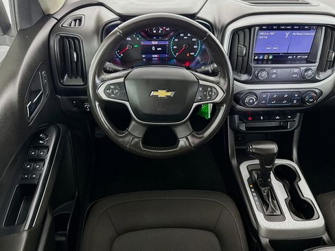 Used 2019 Chevrolet Colorado LT w/ LT Convenience Package RWD image 16