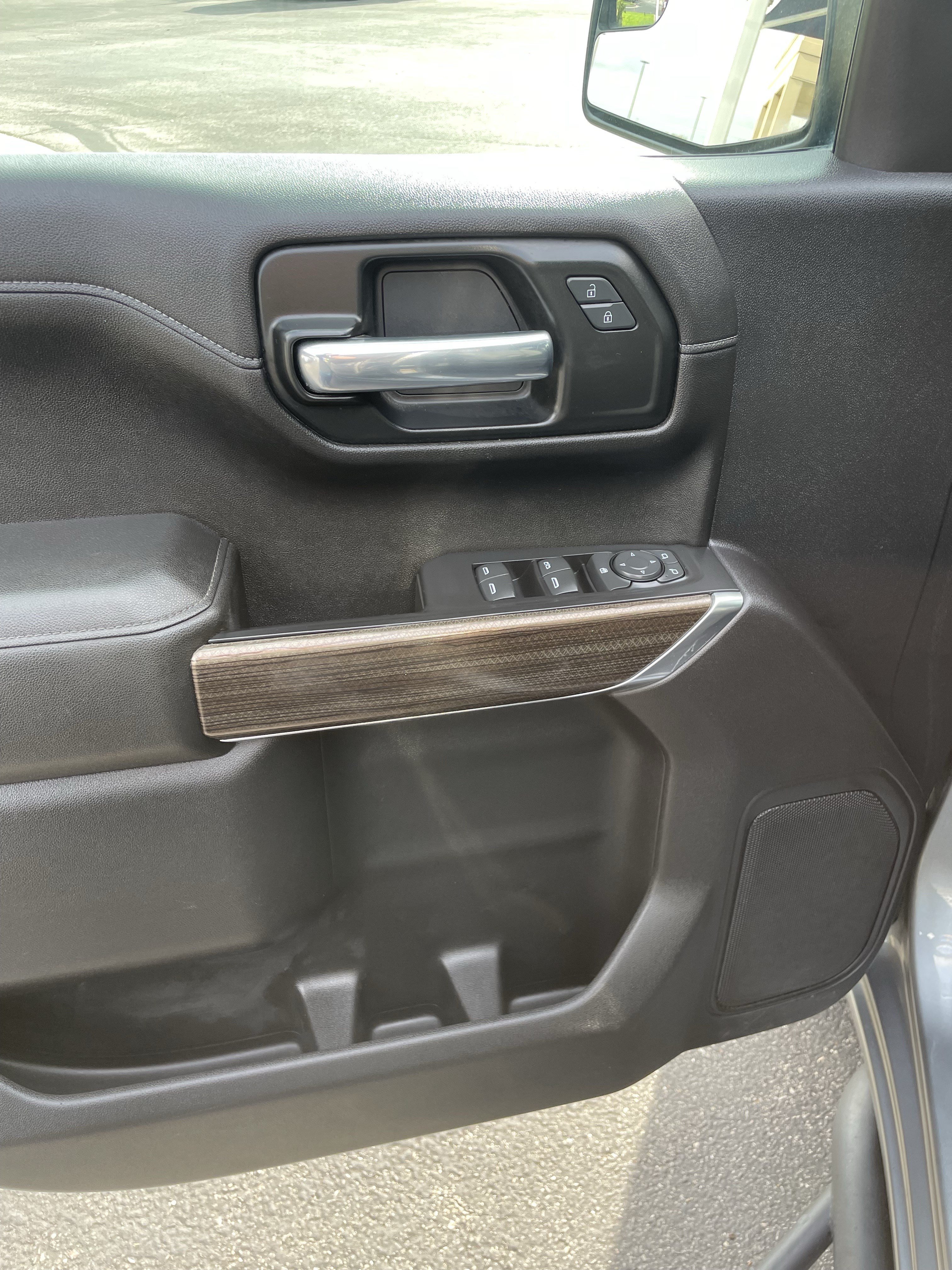 Used 2021 Chevrolet Silverado 1500 LT w/ Texas Edition Plus RWD image 18
