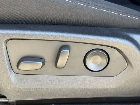 New 2026 Chevrolet Colorado LT image 24