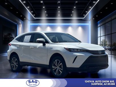 Used 2021 Toyota Venza LE w/ Carpet Mat Package (TMS)