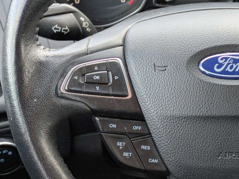 Used 2015 Ford Focus SE w/ SE Ecoboost Package image 21