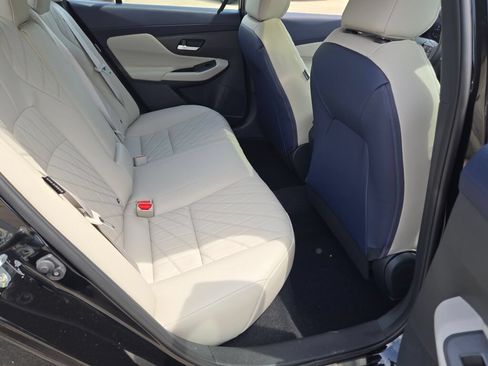 Used 2026 Nissan Sentra SL w/ Floor Mat Package FWD image 7