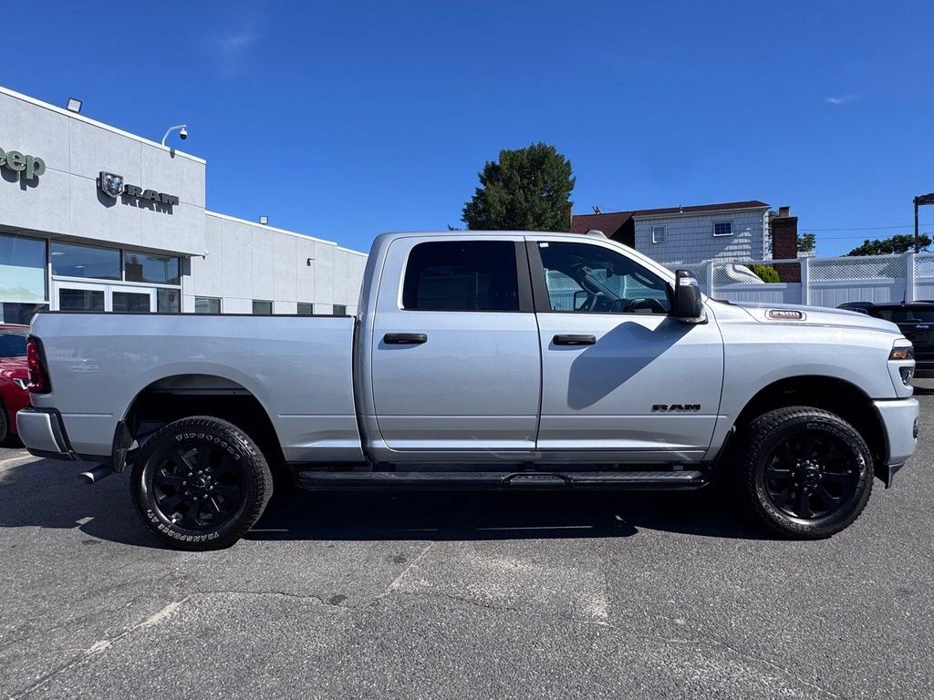 Used 2026 RAM 2500 Big Horn AWD/4WD image 9