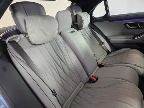 Used 2025 Mercedes-Benz S 63 AMG S image 28