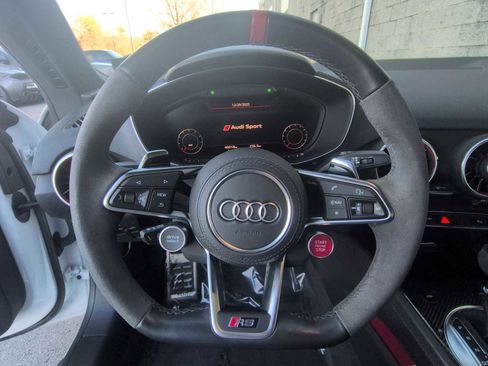 Used 2019 Audi TT RS image 22