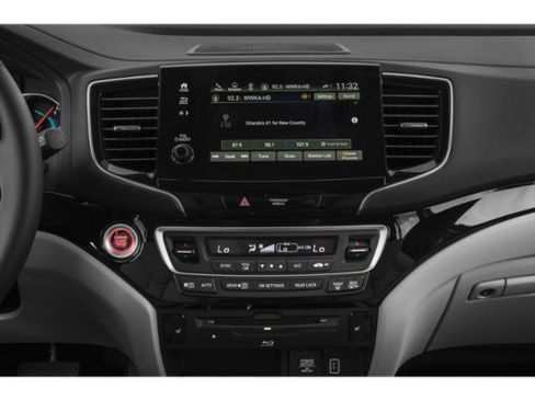 Used 2019 Honda Pilot Touring image 13