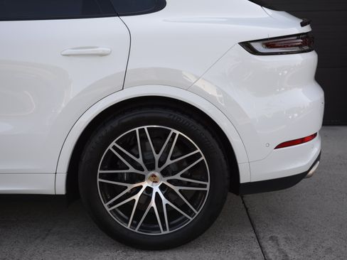 Certified 2026 Porsche Cayenne Coupe AWD/4WD image 39
