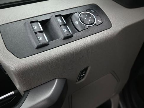 Used 2019 Ford F150 XLT w/ Equipment Group 302A Luxury image 13