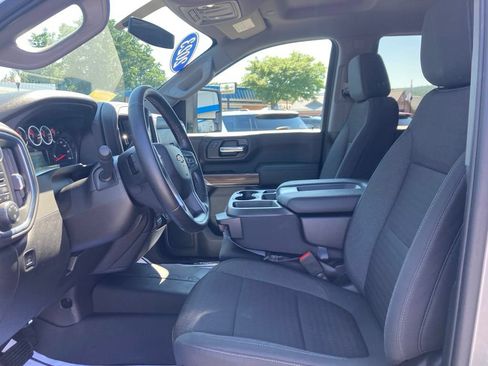 Used 2023 Chevrolet Silverado 2500 LT w/ Convenience Package AWD/4WD image 4
