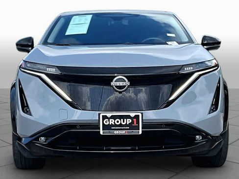 Used 2024 Nissan Ariya AWD image 3