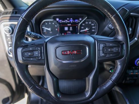 Used 2020 GMC Sierra 1500 AT4 w/ AT4 Premium Package image 15