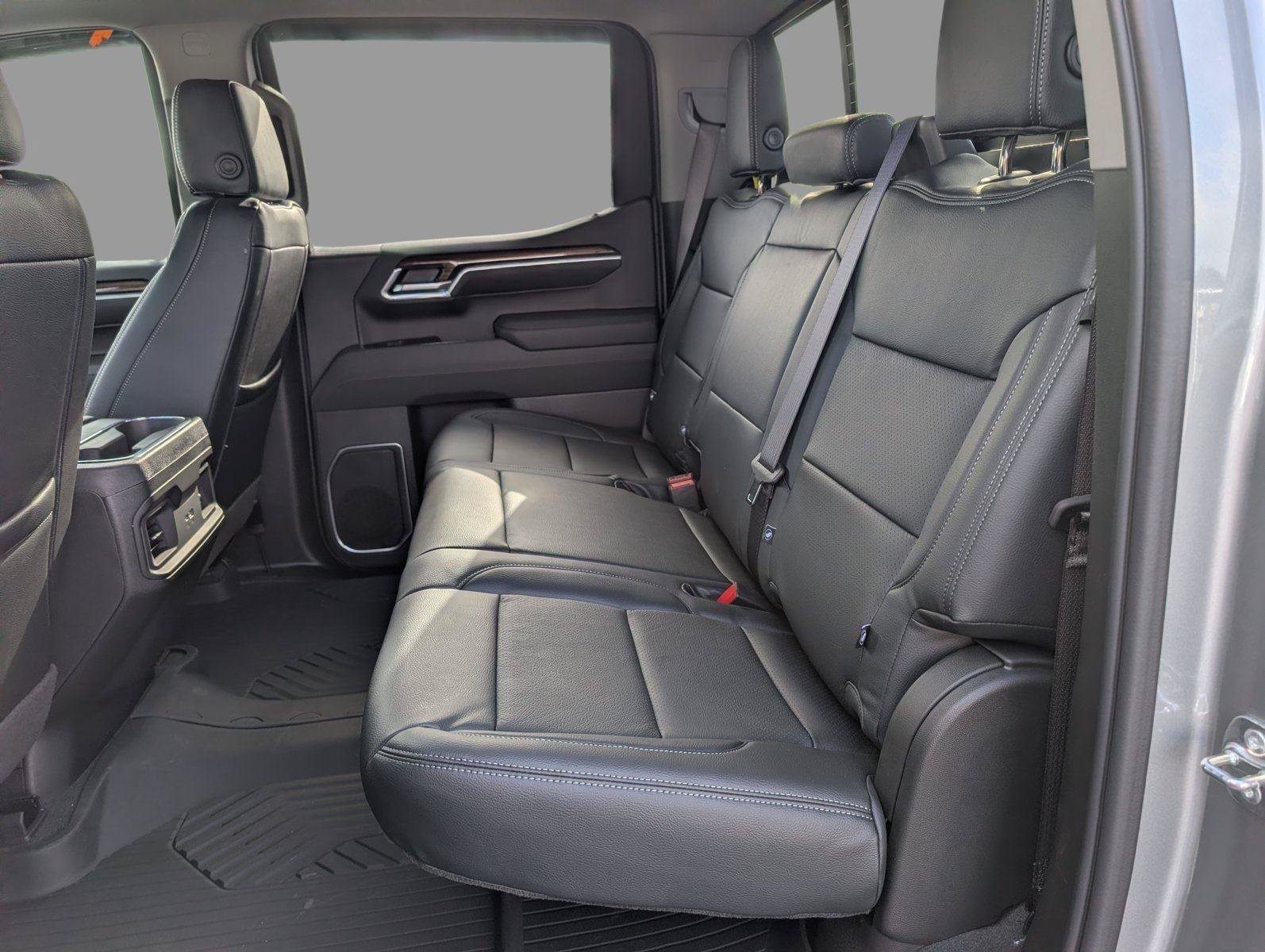 New 2026 Chevrolet Silverado 1500 RST AWD/4WD image 33