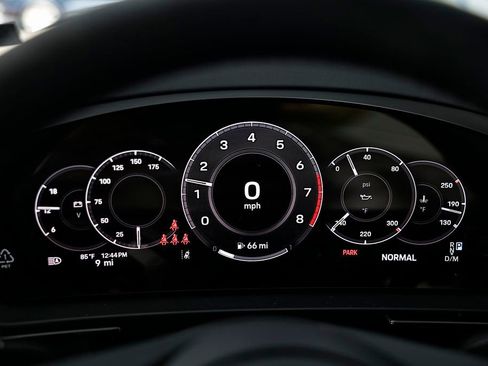 New 2026 Porsche Cayenne Coupe image 33