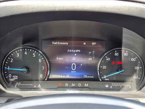 Used 2021 Ford Explorer XLT w/ Equipment Group 202A RWD image 11