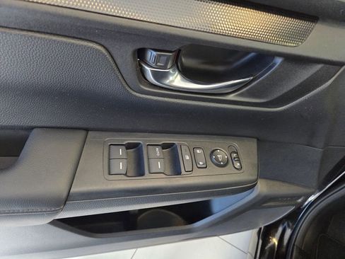 Certified 2025 Honda CR-V LX image 15