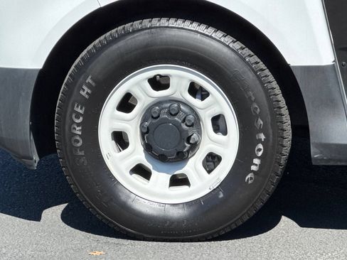 Used 2023 Chevrolet Brightdrop 600 w/ Active Safety Package 2 AWD/4WD image 29