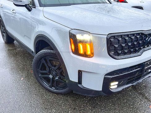 Certified 2025 Kia Telluride SX Prestige X-Line image 2