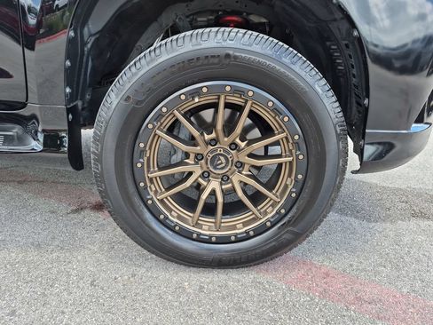 Used 2020 Lexus GX 460 Premium w/ Premium Package AWD/4WD image 15