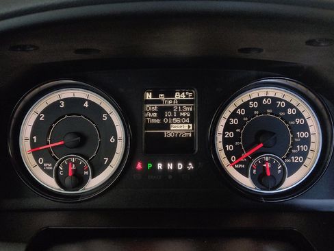 Used 2017 RAM 1500 Express AWD/4WD image 23