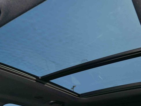 Certified 2023 Jeep Grand Cherokee L Overland image 28