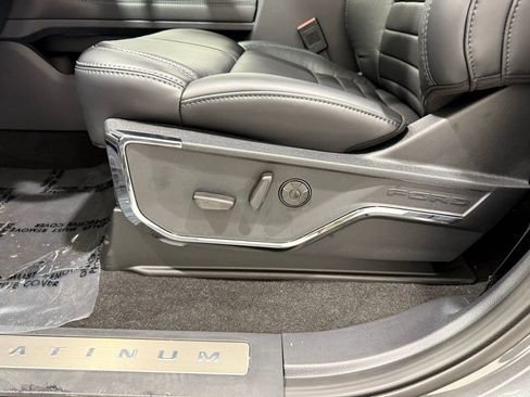 New 2026 Ford F250 Platinum w/ Tremor Off-Road Package image 12