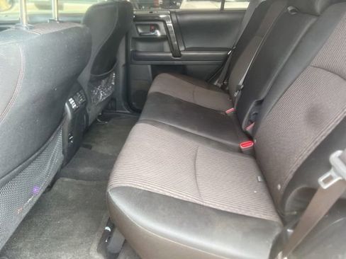 Used 2018 Toyota 4Runner TRD Off-Road AWD/4WD image 6