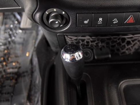 Used 2015 Jeep Wrangler Unlimited Sport AWD/4WD image 20