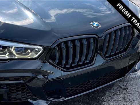 Used 2022 BMW X6 xDrive40i w/ Executive Package AWD/4WD image 32