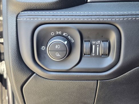 New 2026 RAM 2500 Rebel w/ Rebel Level 2 Equipment Group image 20