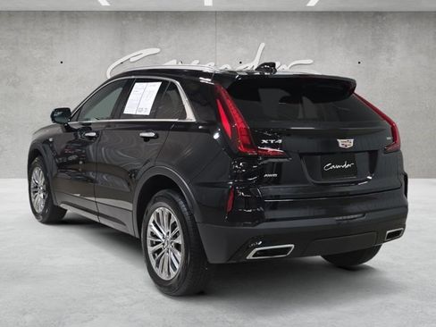 Certified 2025 Cadillac XT4 Premium Luxury AWD/4WD image 13