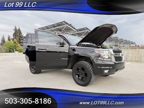 Used 2017 Chevrolet Tahoe LT w/ Z71 Midnight Edition image 29