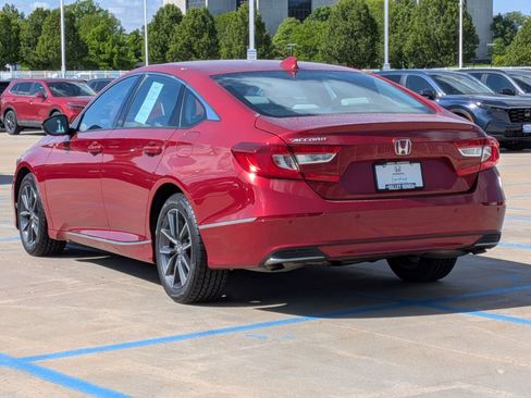 Certified 2022 Honda Accord EX-L image 9