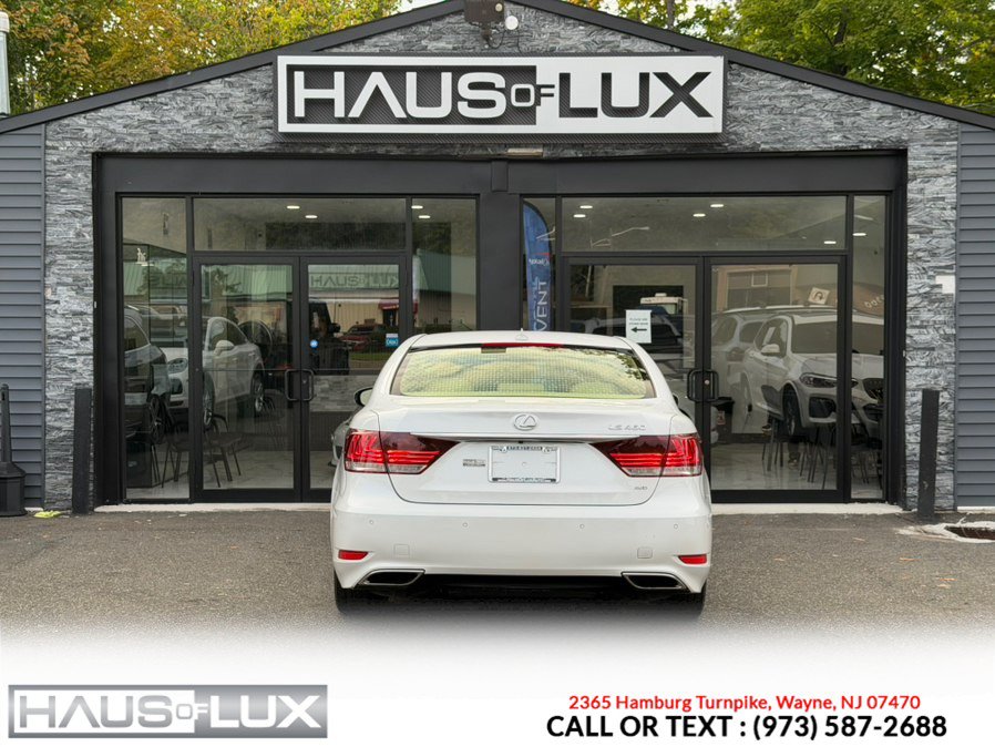 Used 2013 Lexus LS 460 AWD w/ Comfort Pkg image 21