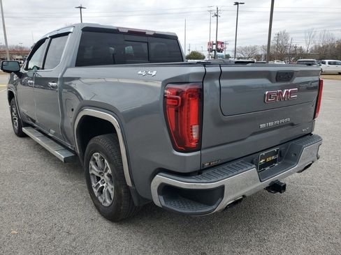 Used 2019 GMC Sierra 1500 SLT w/ SLT Convenience Package image 2