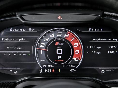 Used 2017 Audi R8 V10 image 34