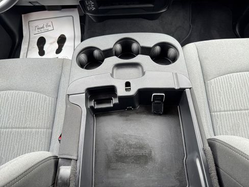 Used 2024 RAM 2500 Big Horn image 17