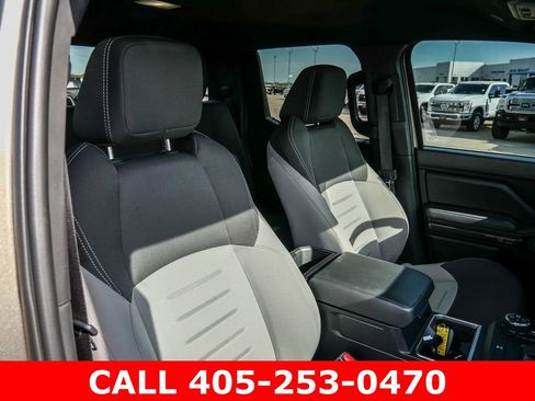 Used 2025 Toyota Tacoma TRD Off-Road AWD/4WD image 21
