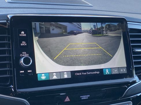 New 2026 Honda Ridgeline Black Edition image 17