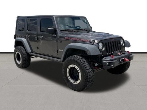 Used 2018 Jeep Wrangler Unlimited Rubicon AWD/4WD image 3