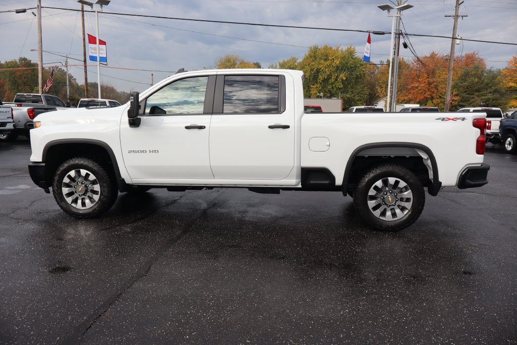 New 2026 Chevrolet Silverado 2500 Custom w/ Custom Value Package AWD/4WD image 20