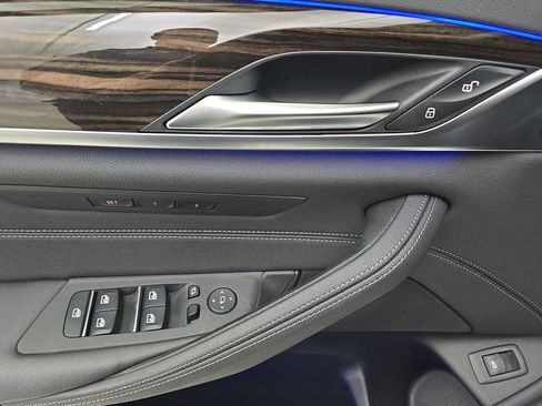 Certified 2022 BMW 530i xDrive 530i xDrive w/ M Sport Package image 14