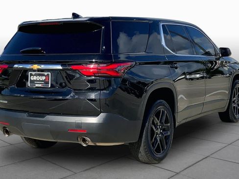 Certified 2022 Chevrolet Traverse LS w/ LPO, Cargo Package FWD image 12