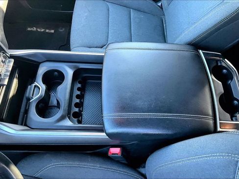 Used 2024 RAM 1500 Big Horn image 16