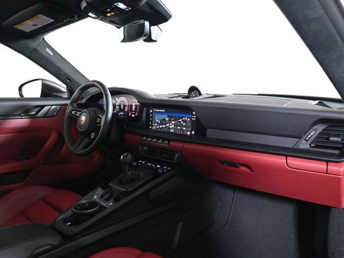 Used 2026 Porsche 911 GT3 RWD image 17