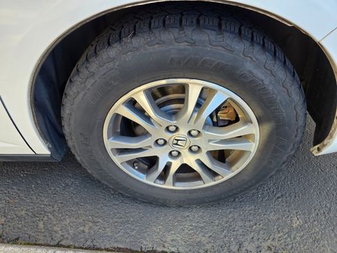 Used 2013 Honda Odyssey EX image 9