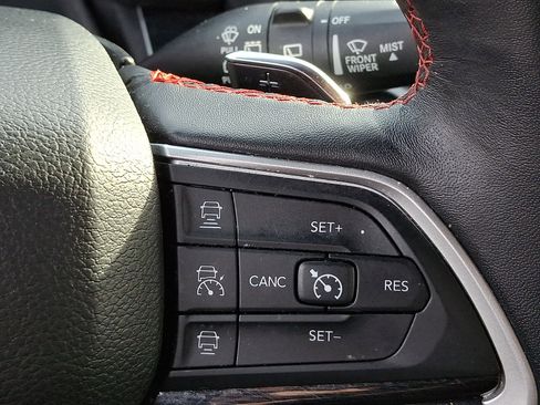 Used 2022 Jeep Grand Cherokee Trailhawk image 23